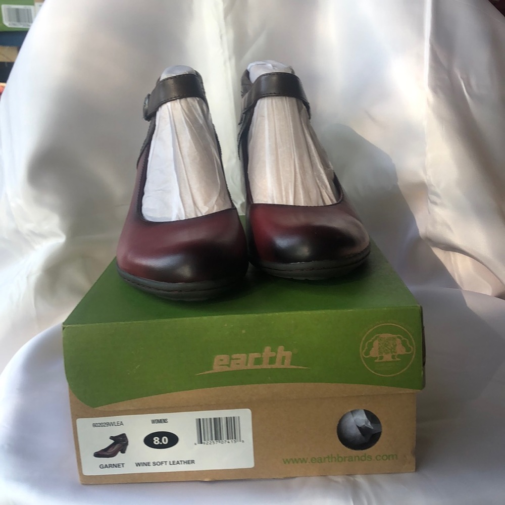 New in box wine soft leather